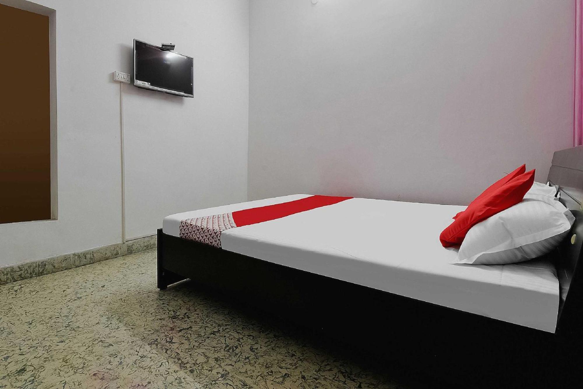 Oyo Flagship Aashirvaad Green'S Guest House Patna  Ngoại thất bức ảnh
